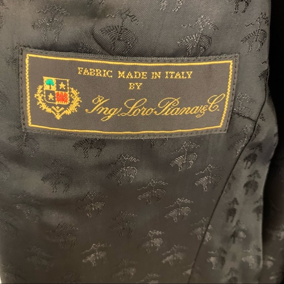 Brooks Brothers Stellita Fit Wool Blazer in Black, Size 8 - Picture 13 of 13